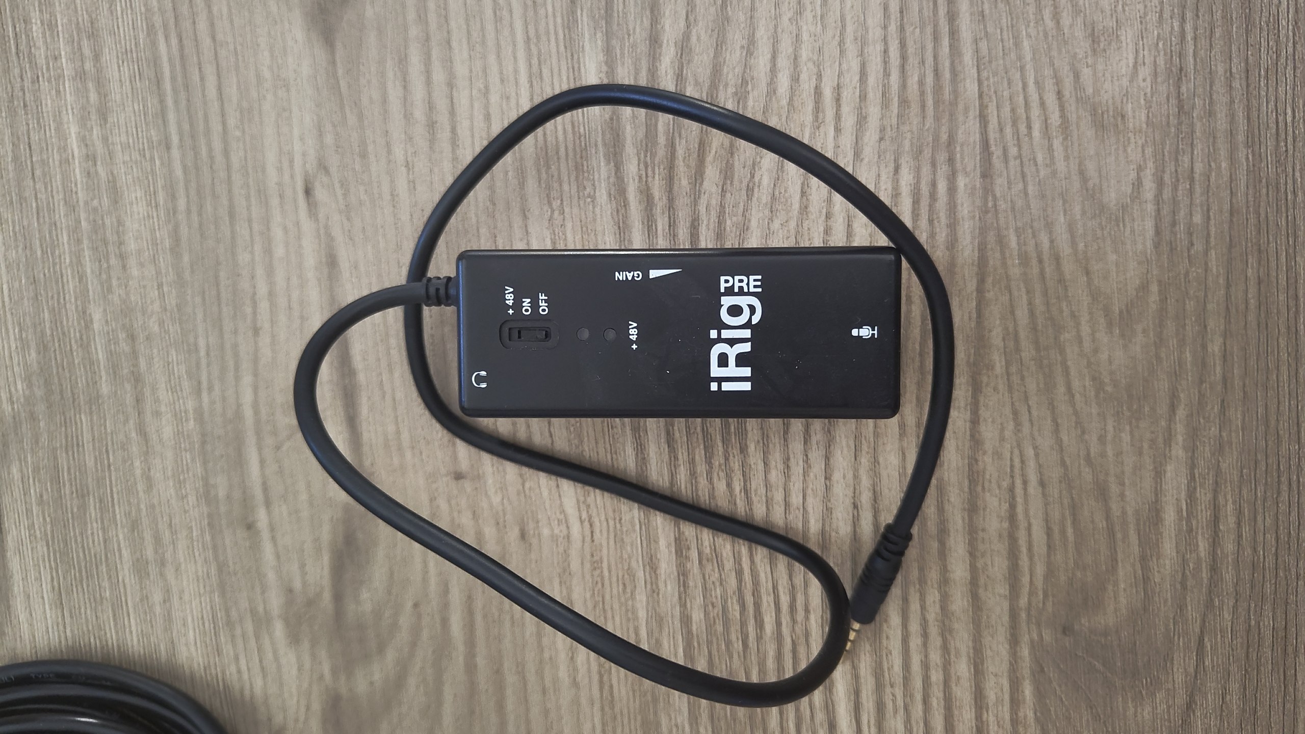 Sennheiser MZA 900 P предусилитель / адаптер фантомного питания