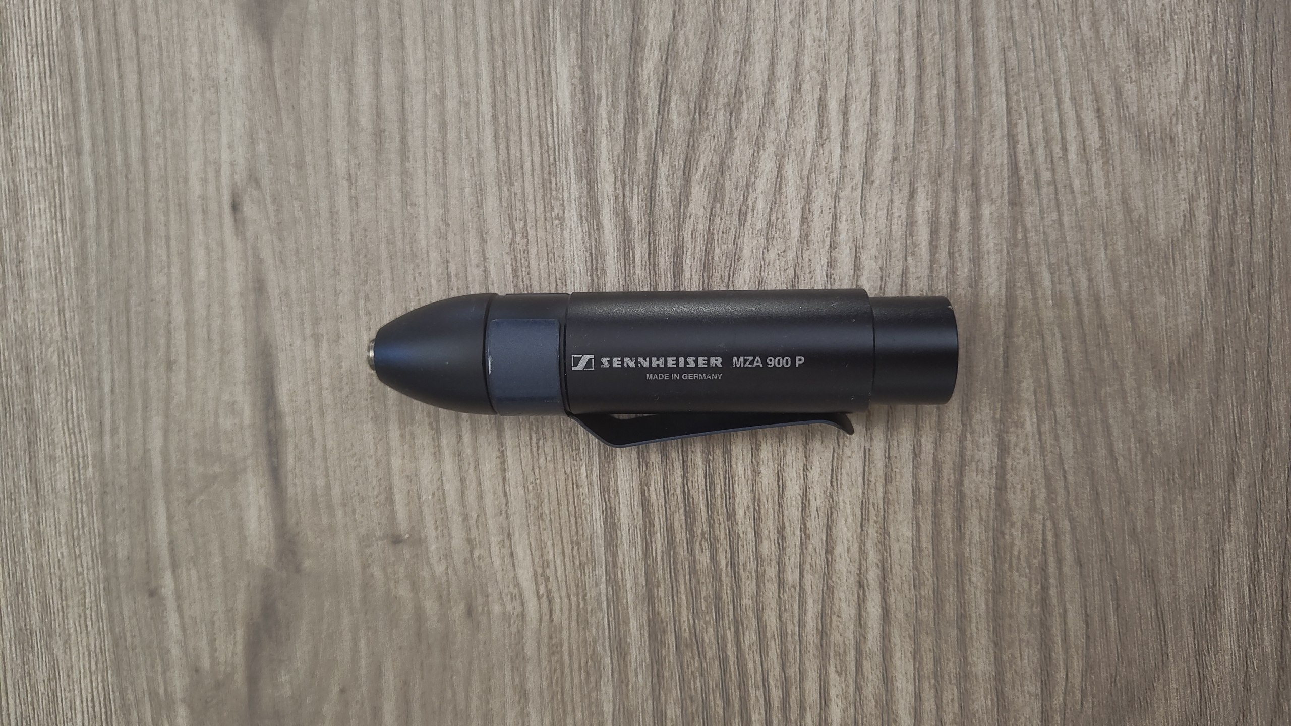 Sennheiser MZA 900 P предусилитель / адаптер фантомного питания