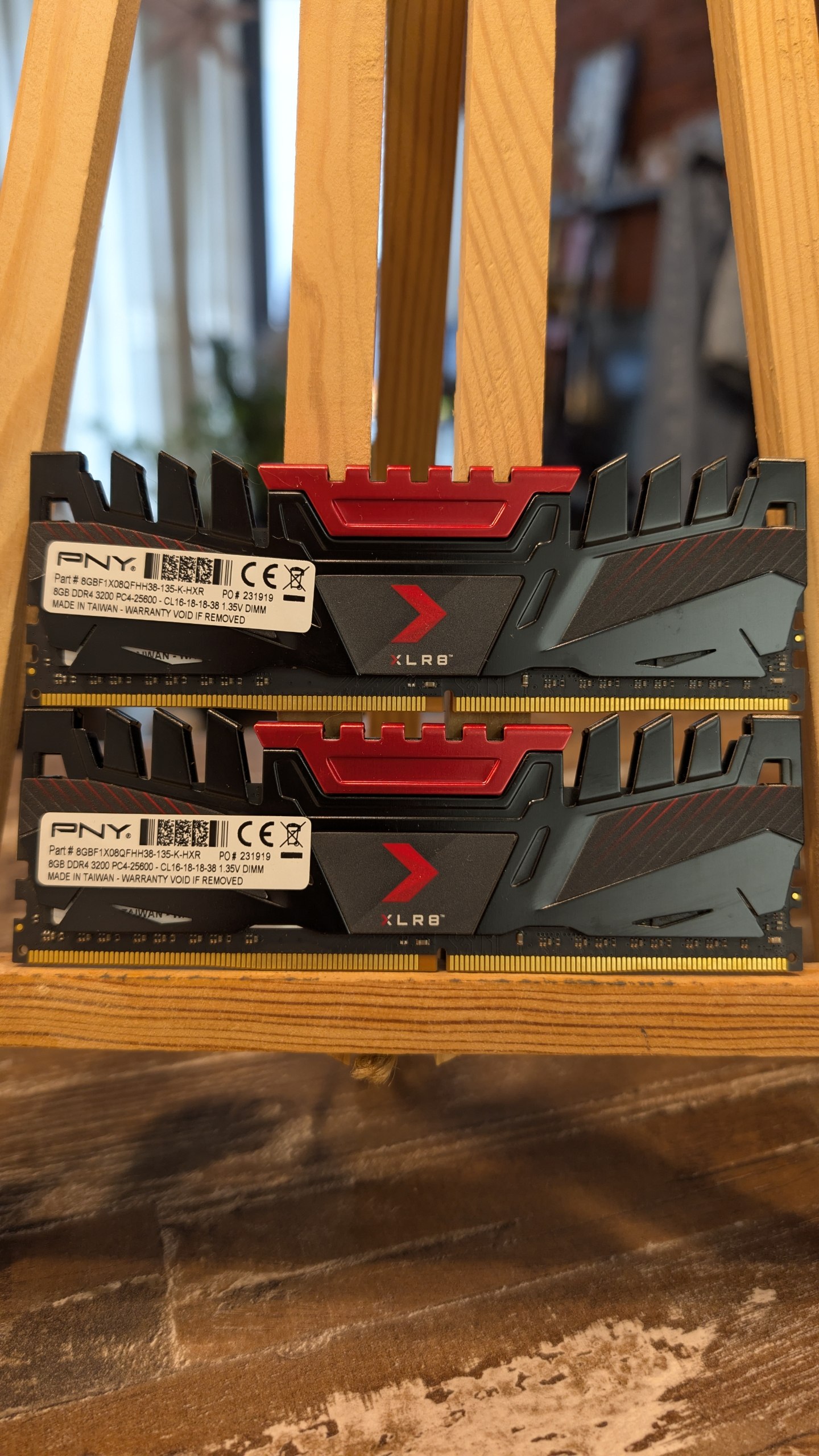 Оперативная память PNY XLR8 Gaming 16GB (2x8) DDR4 3200MHz CL16