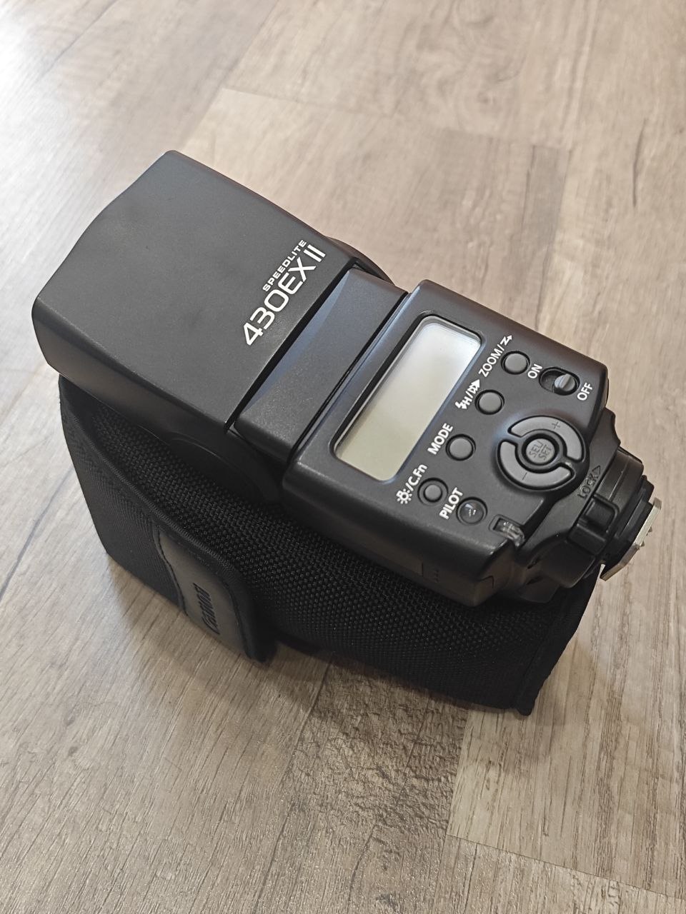 Вспышка Speedlight EX430 II