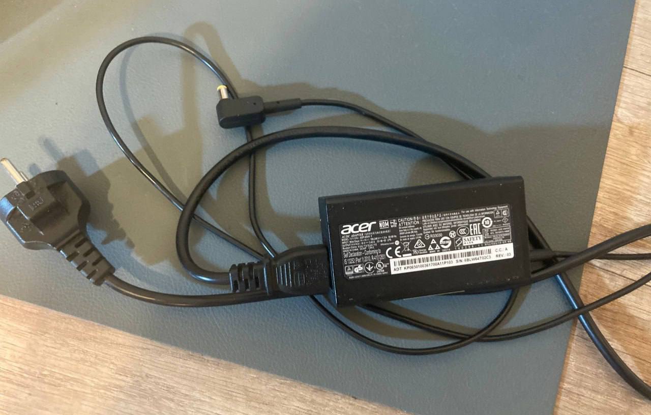 Ноутбук Acer Aspire E5-774G