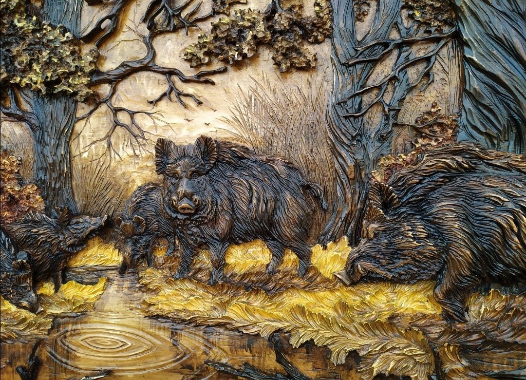 Декоративное деревянное панно ручной работы с объёмной резьбой