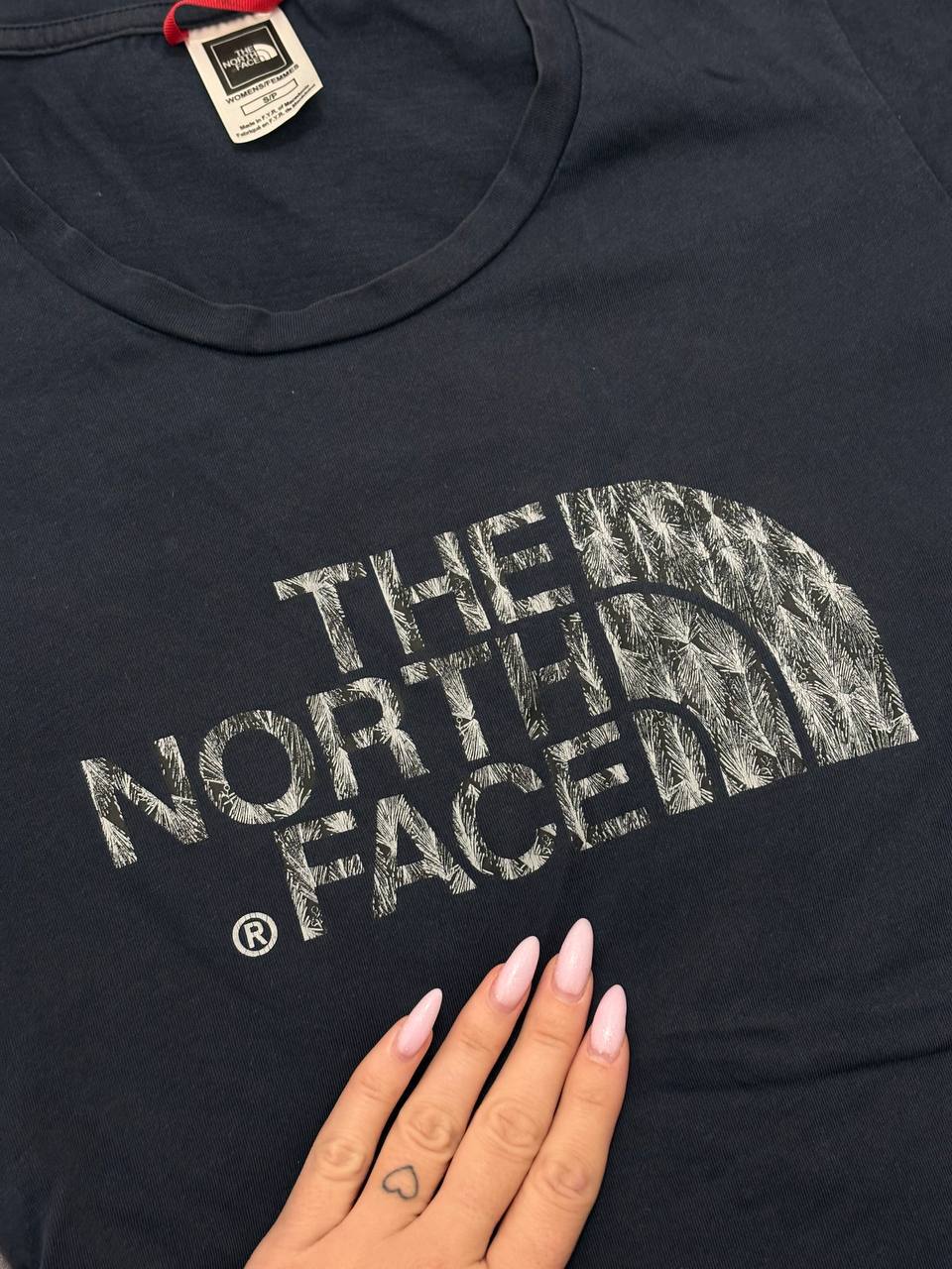 Женская футболка The North Face