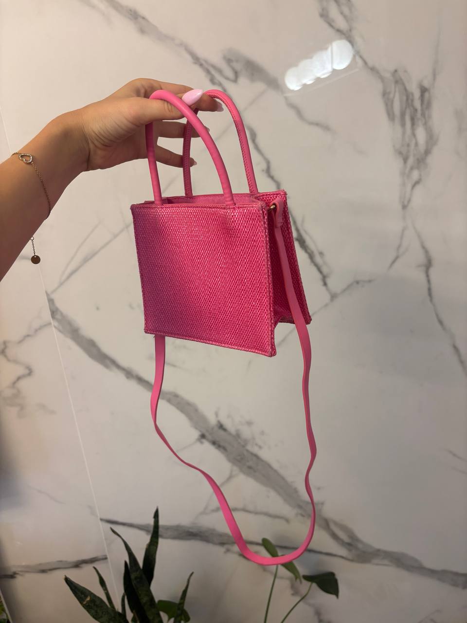Розовая сумка H&M