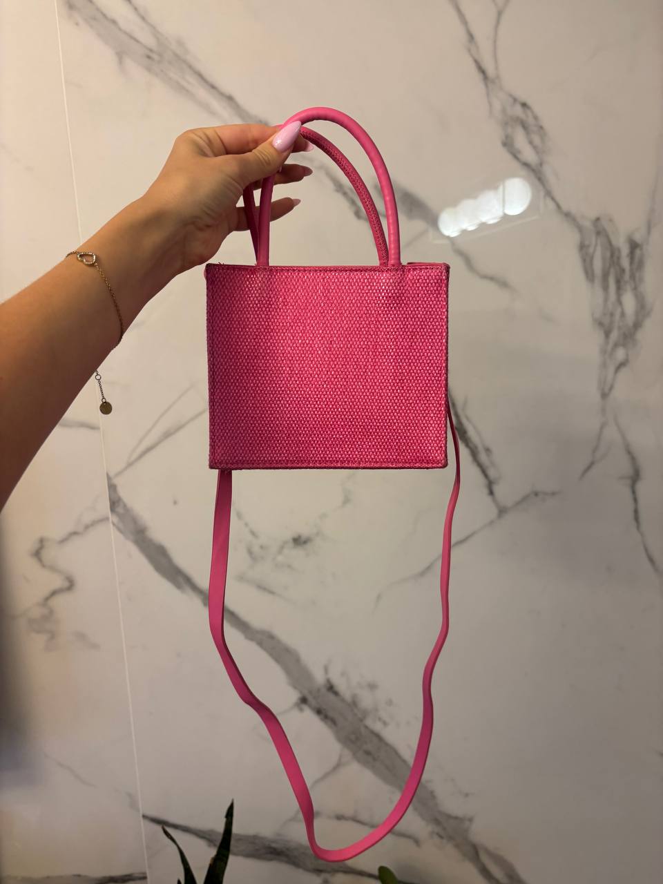 Розовая сумка H&M