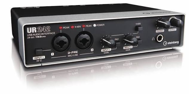 Аудиоинтерфейс Steinberg UR 242