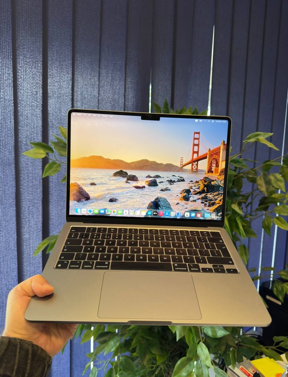 MacBook Air M2 Space Gray 8/256 ГБ