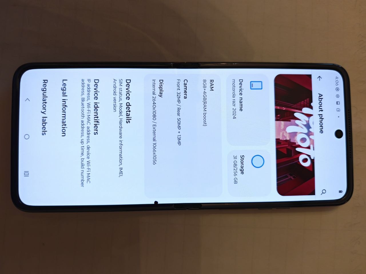 Motorola Razr 2024 (Razr 50) 256 ГБ