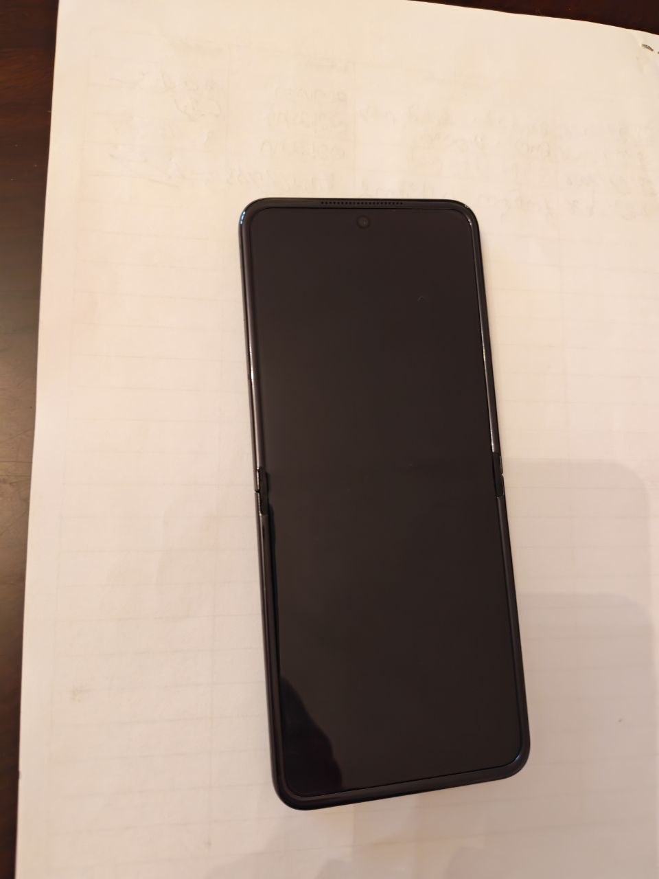 Motorola Razr 2024 (Razr 50) 256 ГБ