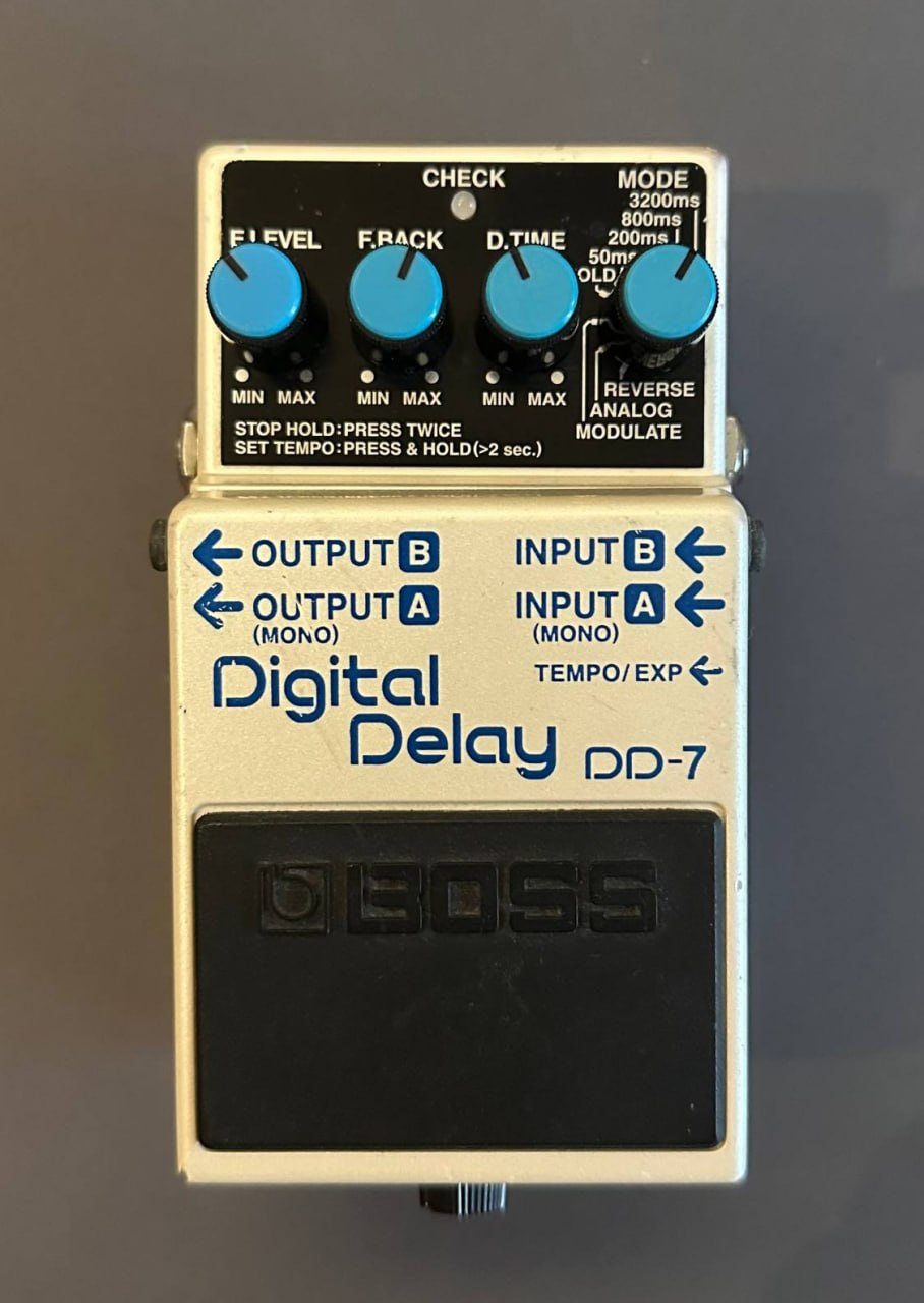 Гитарная педаль Boss DD-7 Digital Delay