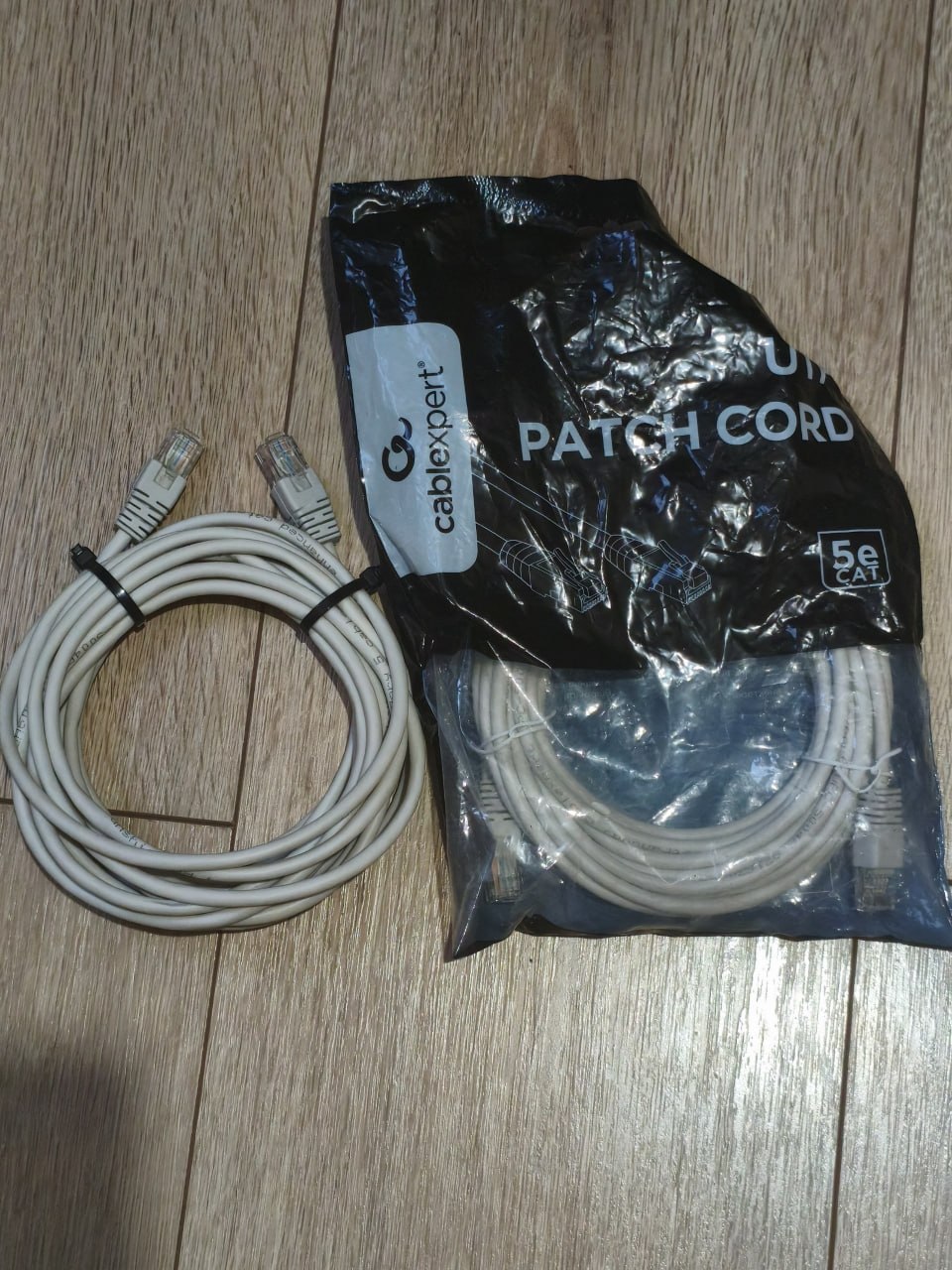 Патч-корд Cablexpert UTP Cat5e, 5 м, новый