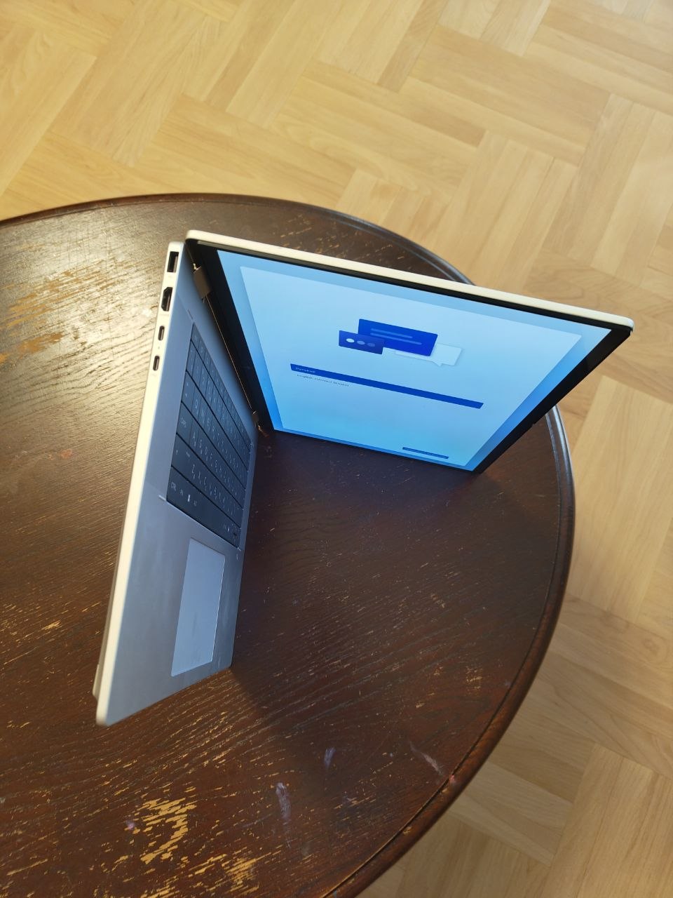 HP OmniBook X Flip 16 — OLED 2.8K 120 Гц, 32 ГБ RAM, 1 ТБ SSD