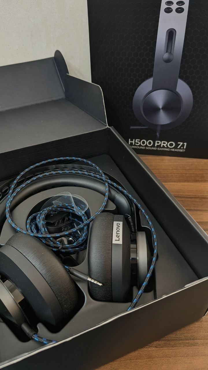 Наушники Lenovo Legion H500 Pro Gaming Headset
