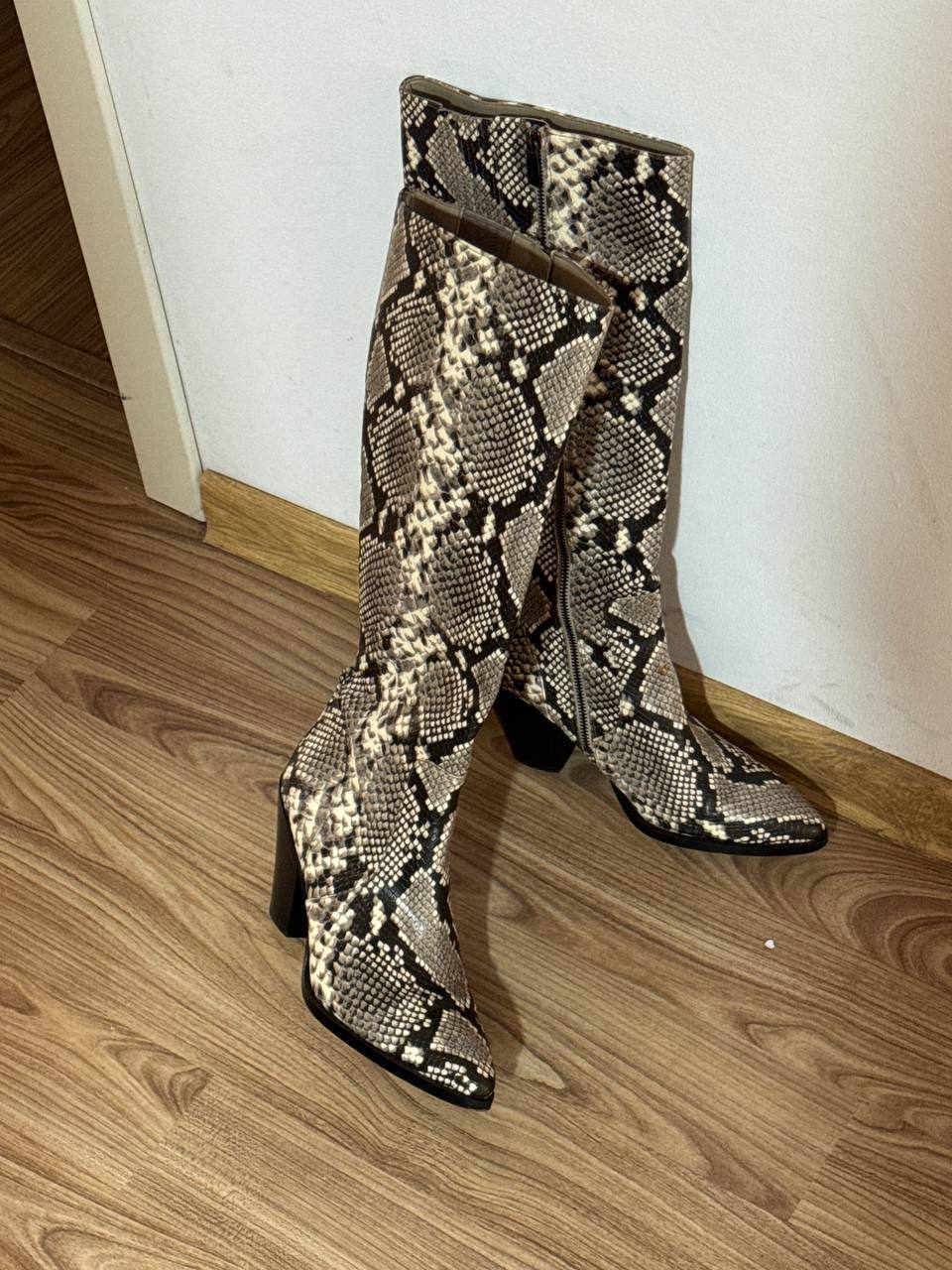 Сапоги Michael Kors, размер 40