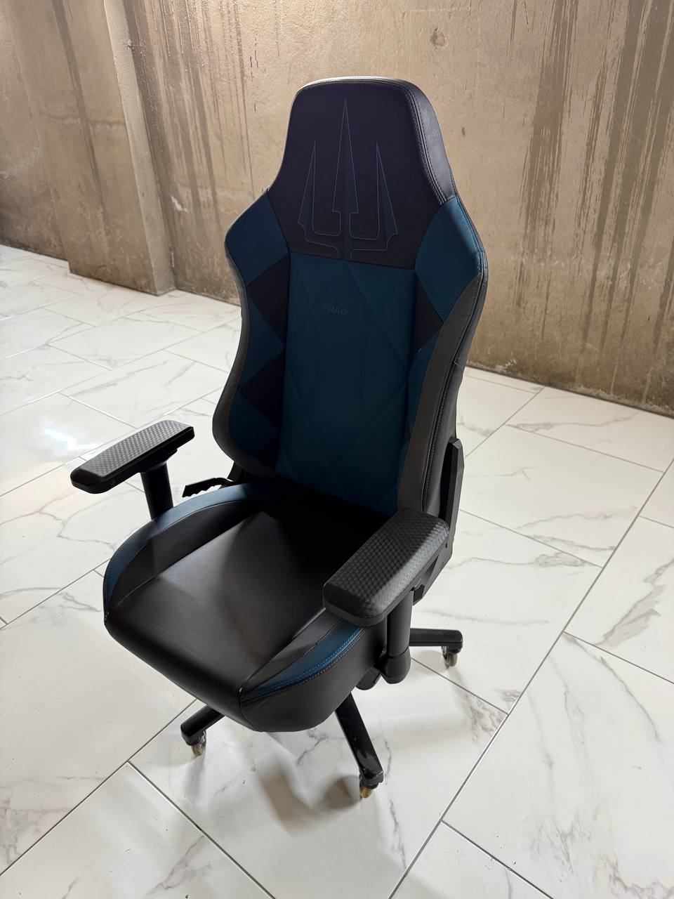 Игровое кресло FragON 7X Poseidon