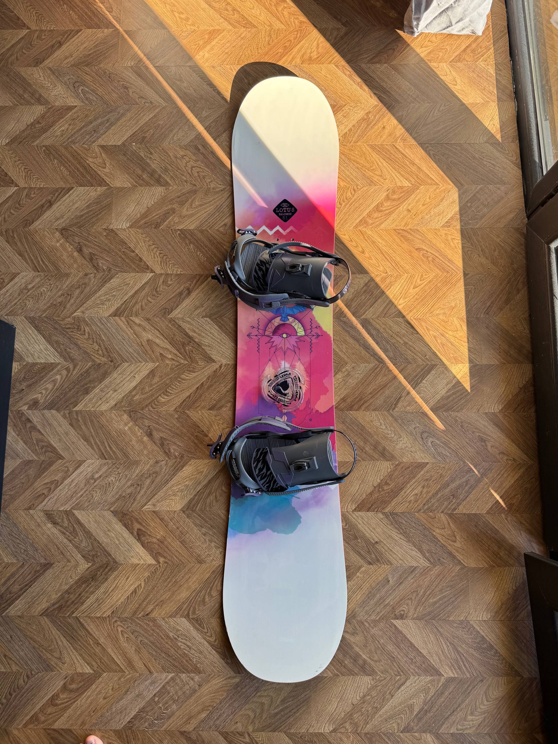 Сноуборд женский Salomon Lotus 151