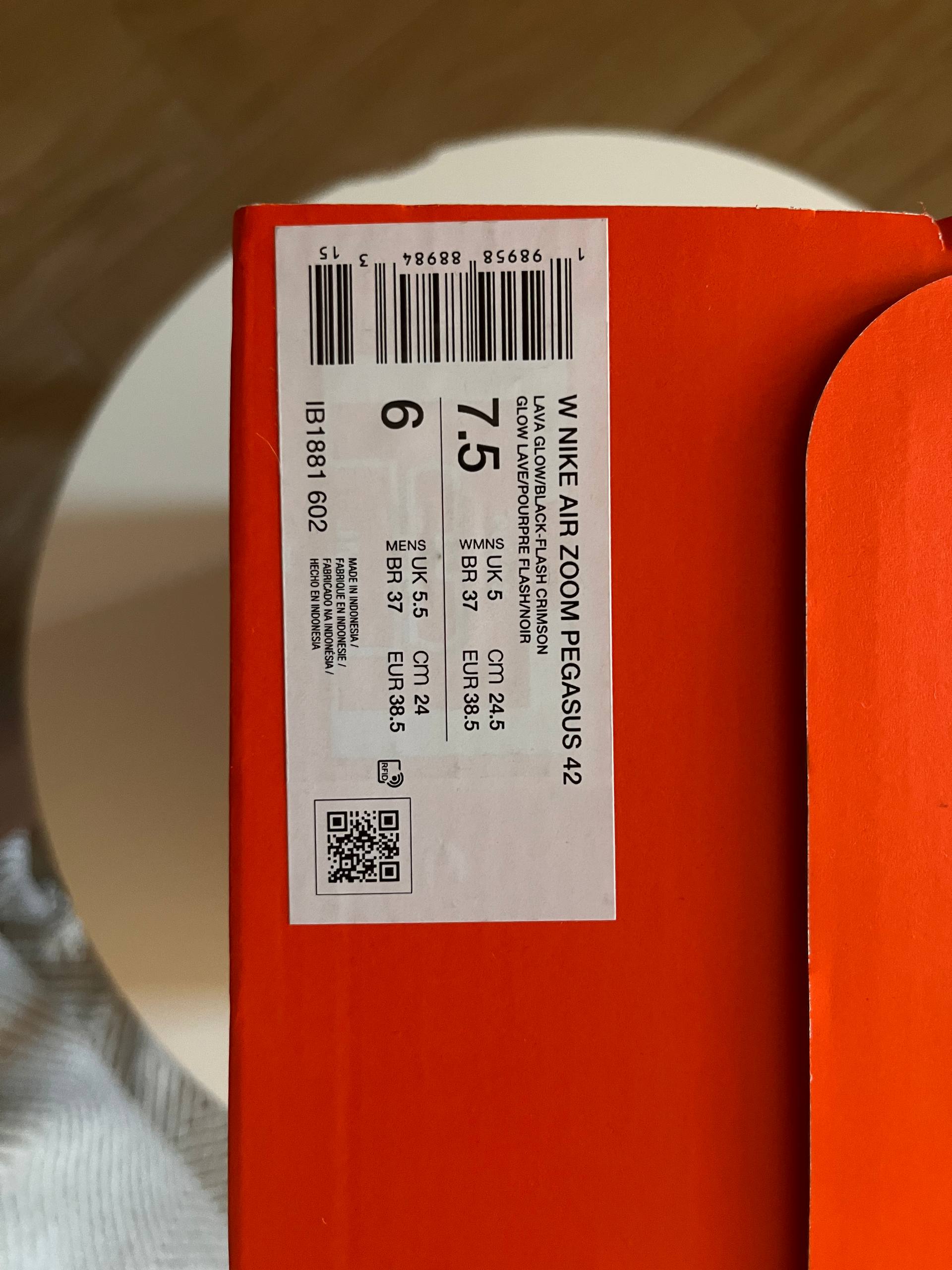Nike Air Zoom Pegasus 42 женские кроссовки