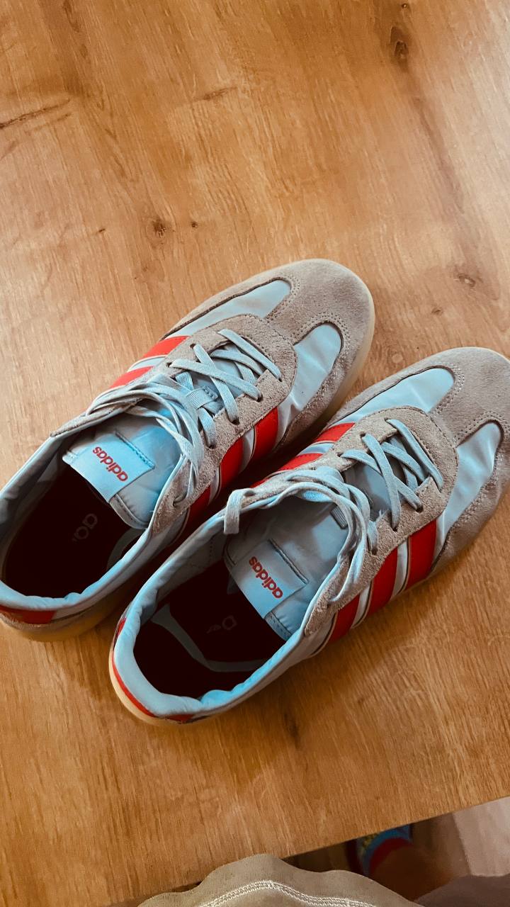 Кроссовки Adidas, размер 42/5, 270 мм по стельке