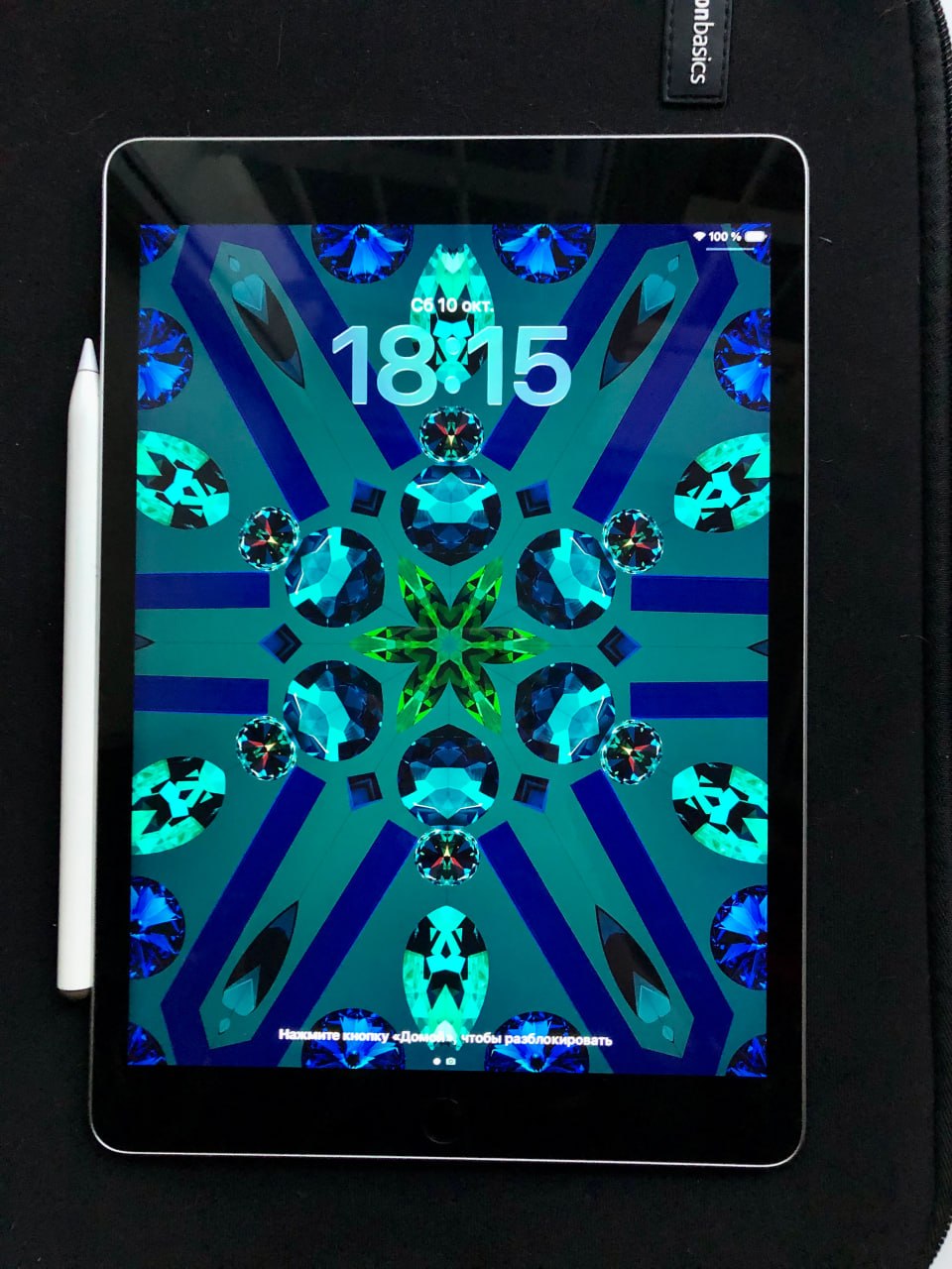 Apple iPad 9-го поколения 64GB Wi-Fi