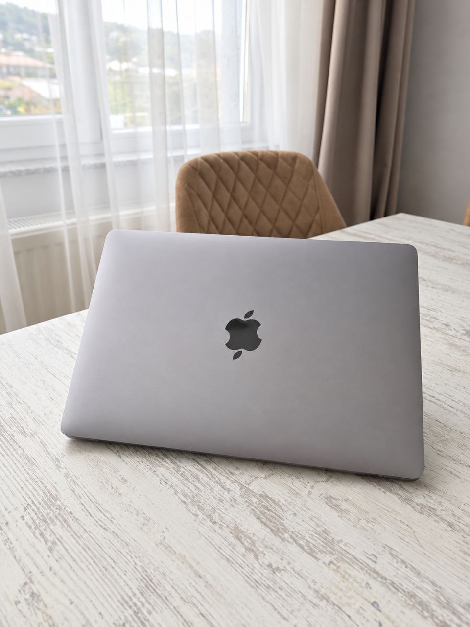 MacBook Air M4 16GB / 256GB