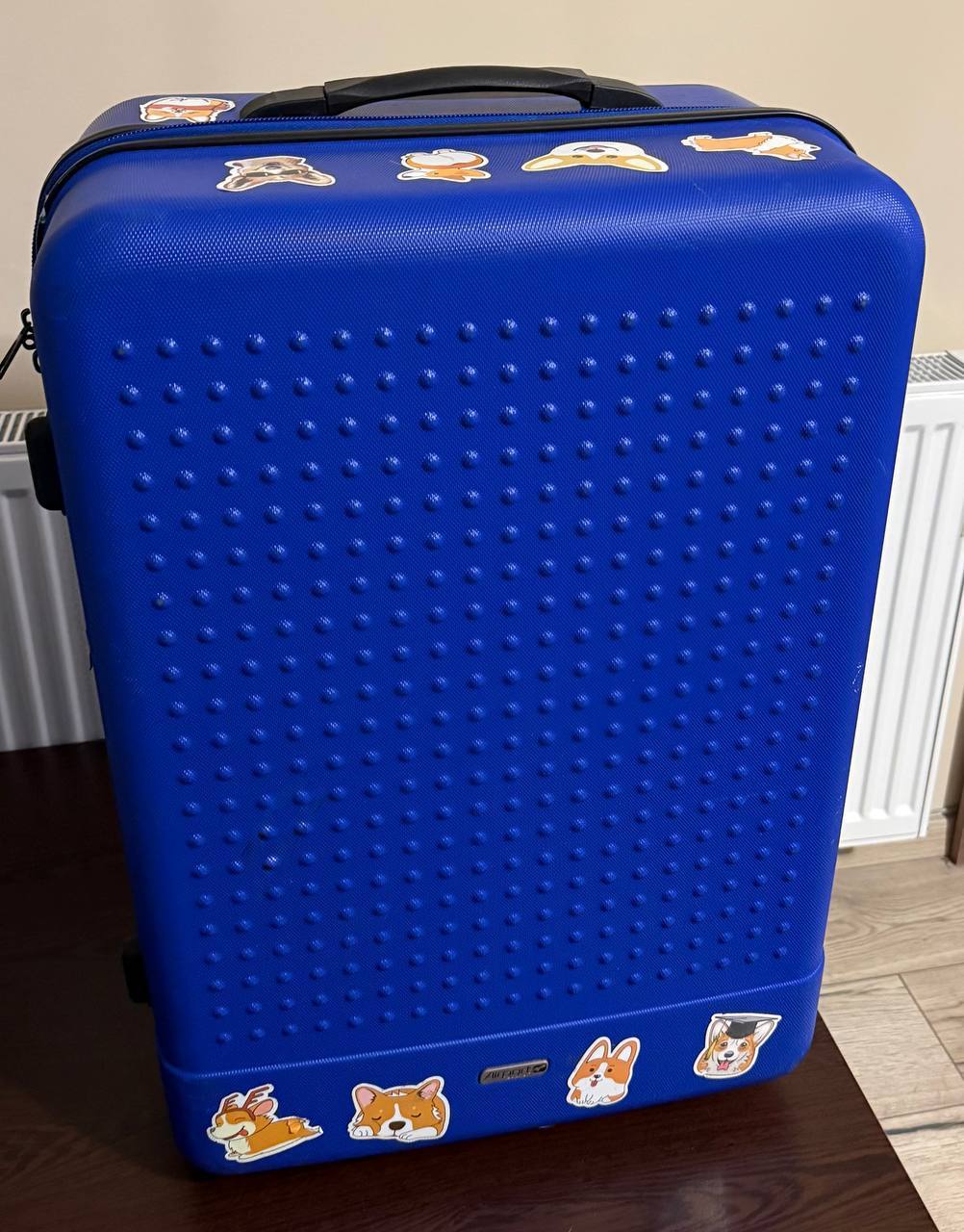 Чемодан 67x45x29 см
