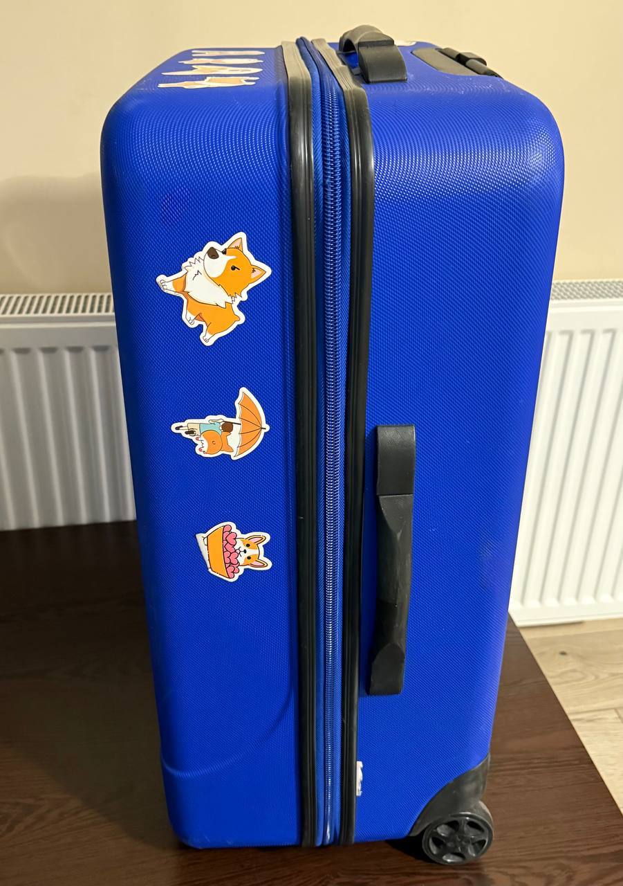 Чемодан 67x45x29 см