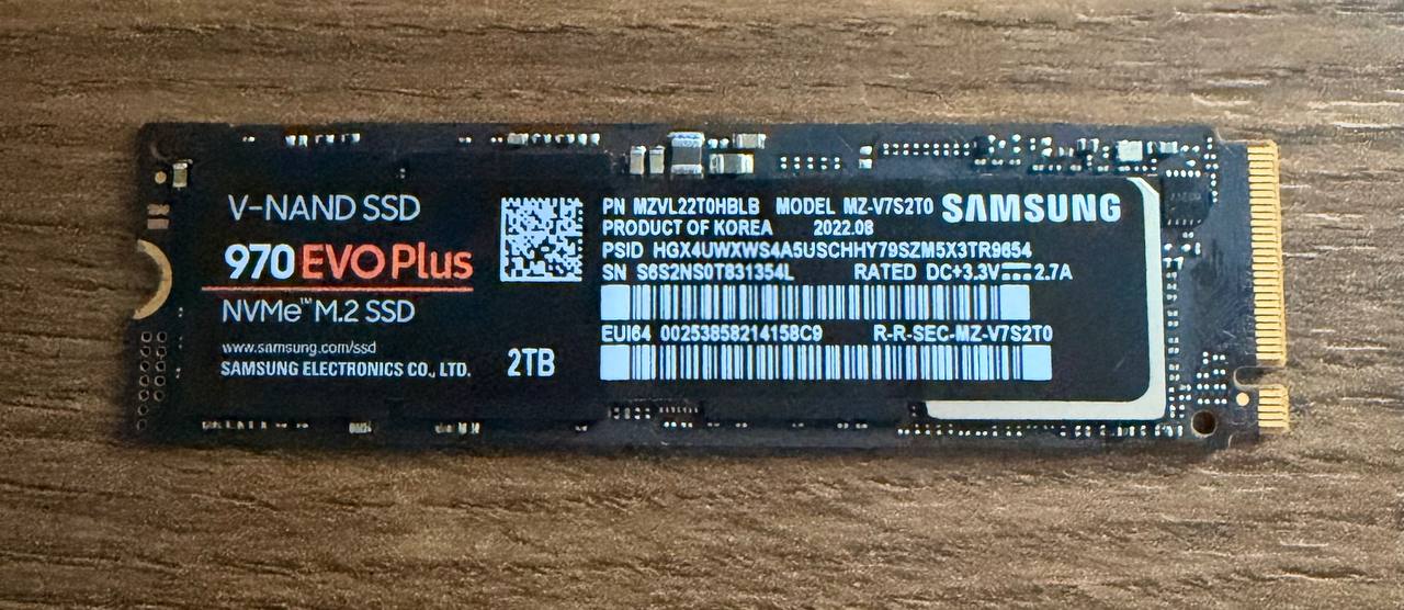 NVMe SSD Samsung 970 EVO Plus 2 ТБ
