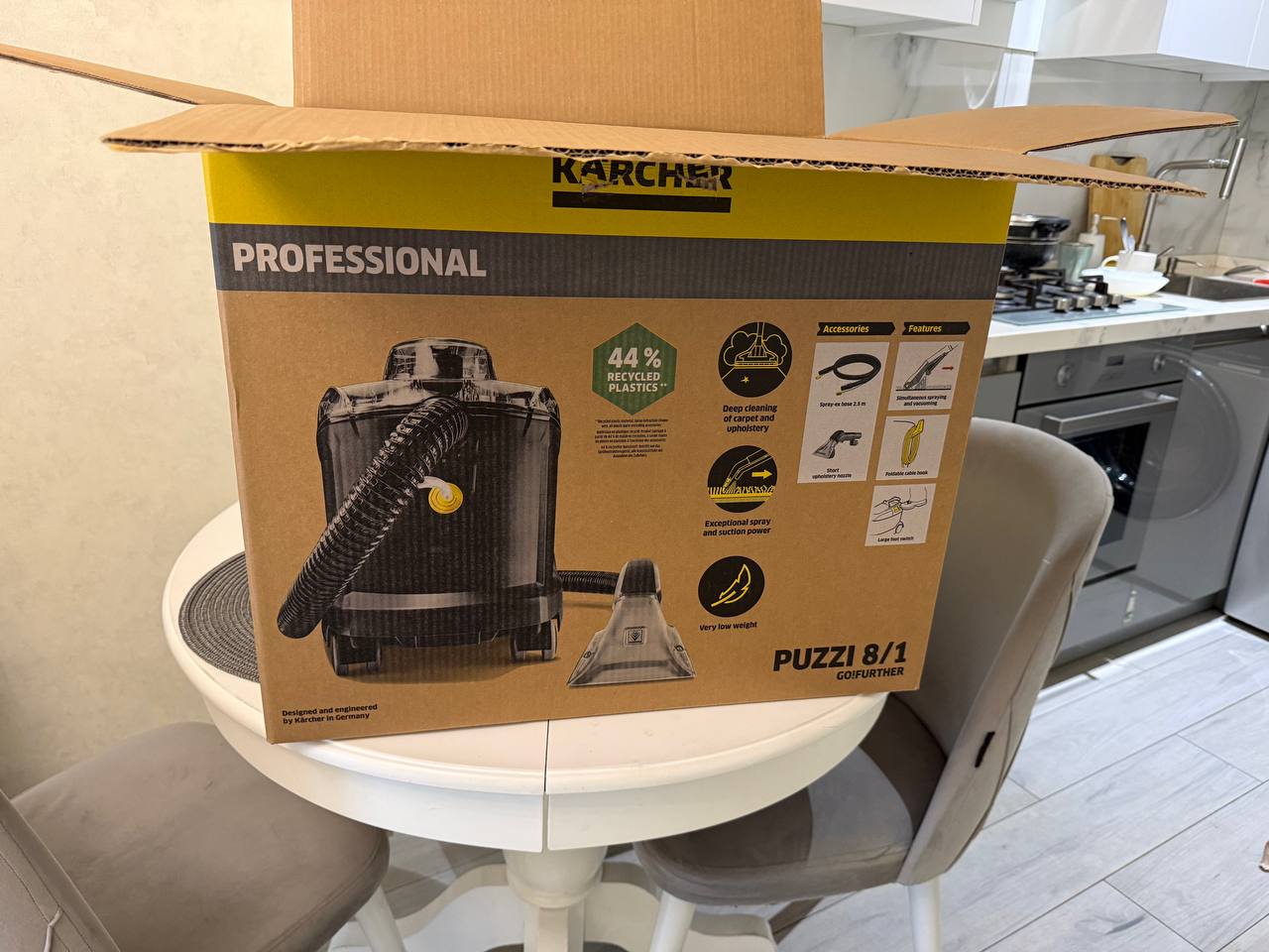 Karcher Puzzi 8/1 моющий пылесос для химчистки авто