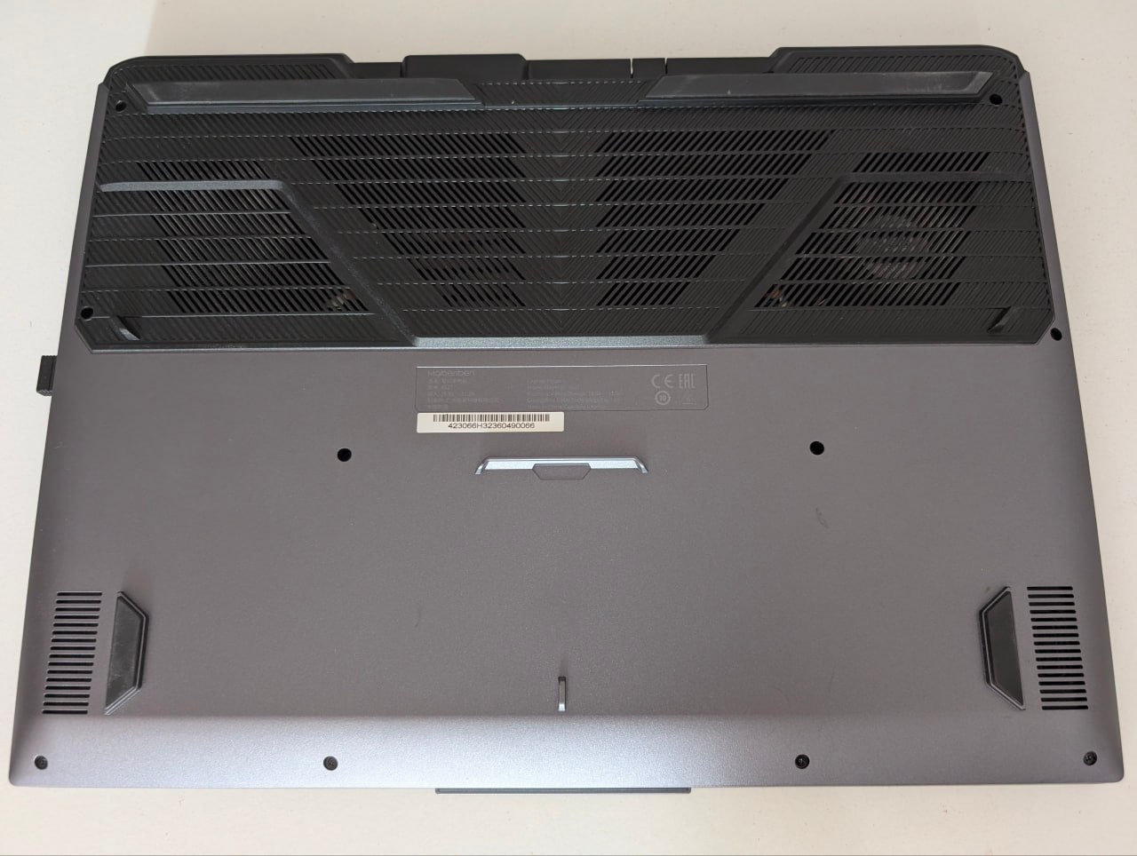 Ноутбук Maibenben X627 (i7-12650H, RTX 4060, 32GB, 2 SSD)