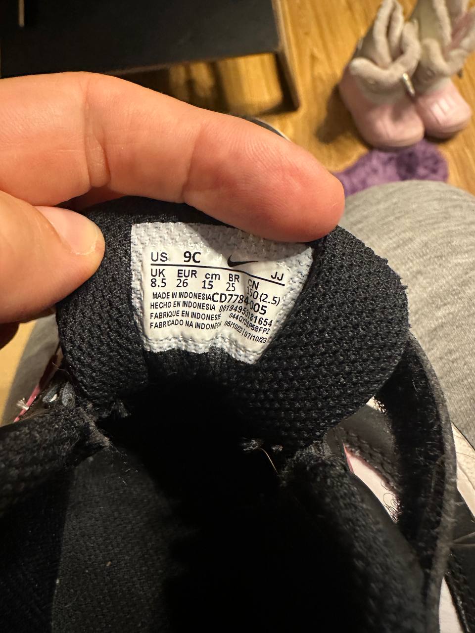 Кроссовки Nike оригинал, размер 26