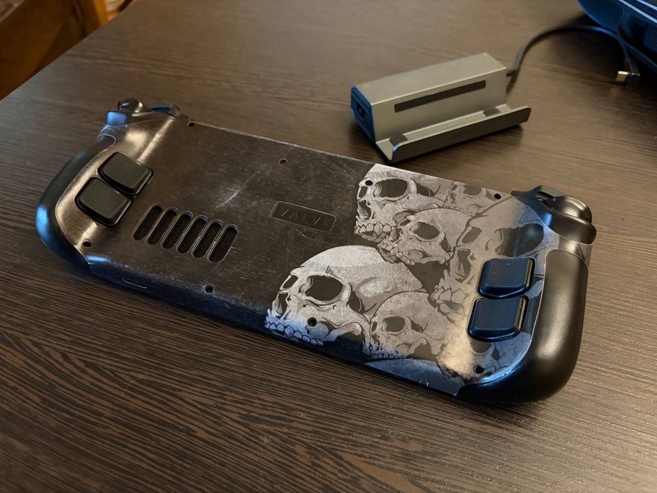 Steam Deck LCD 256 ГБ с док-станцией JSAUX, чехлом и зарядкой