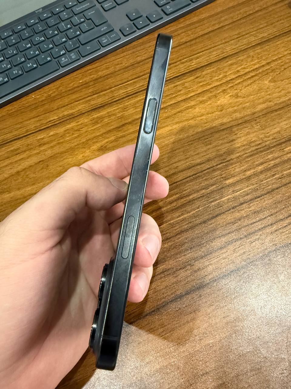 iPhone 16 Pro Max 1TB Black