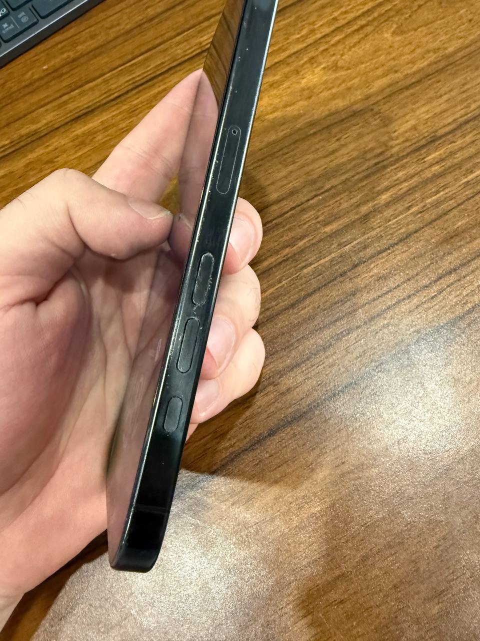 iPhone 16 Pro Max 1TB Black
