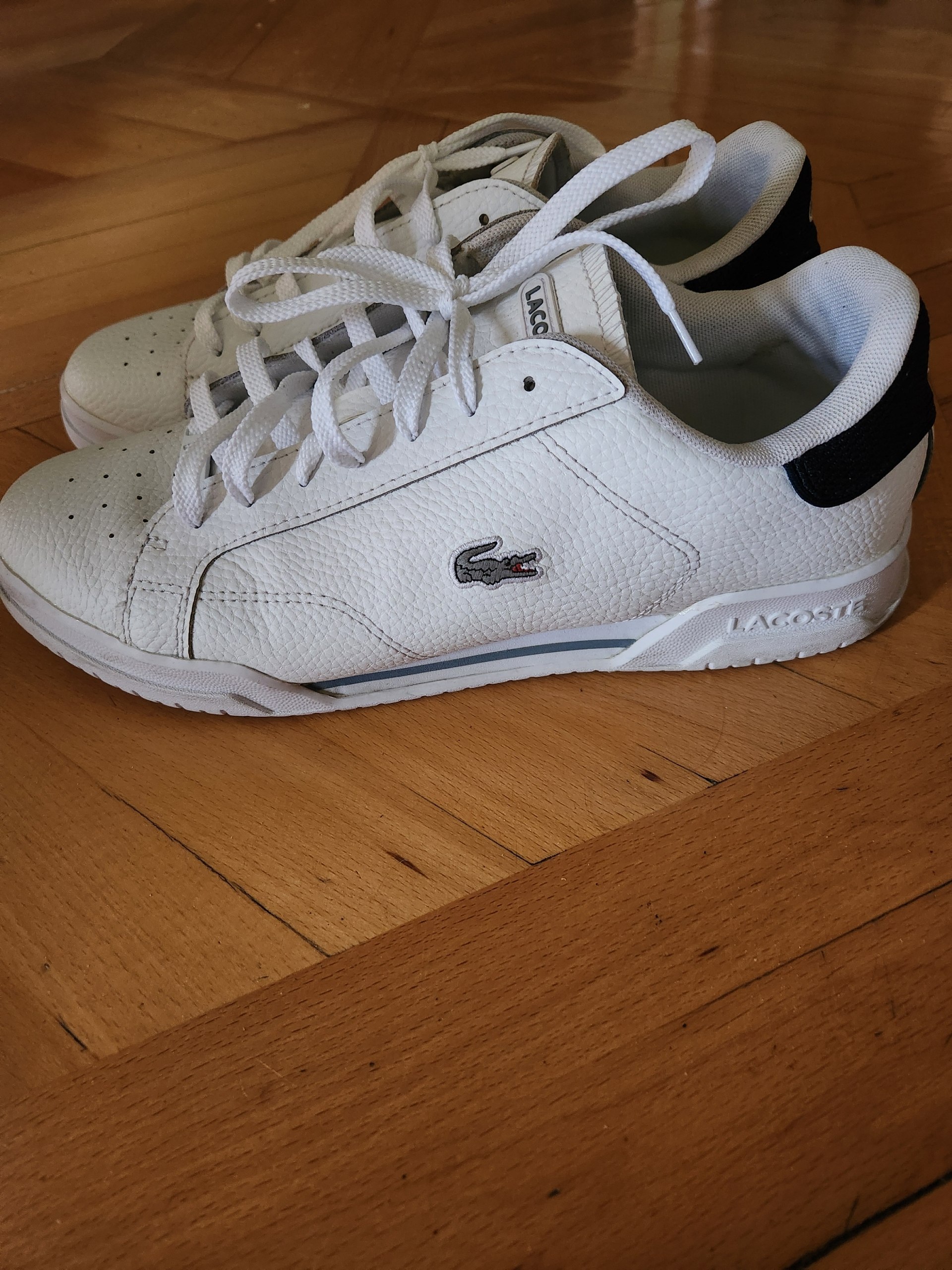 Кроссовки Lacoste