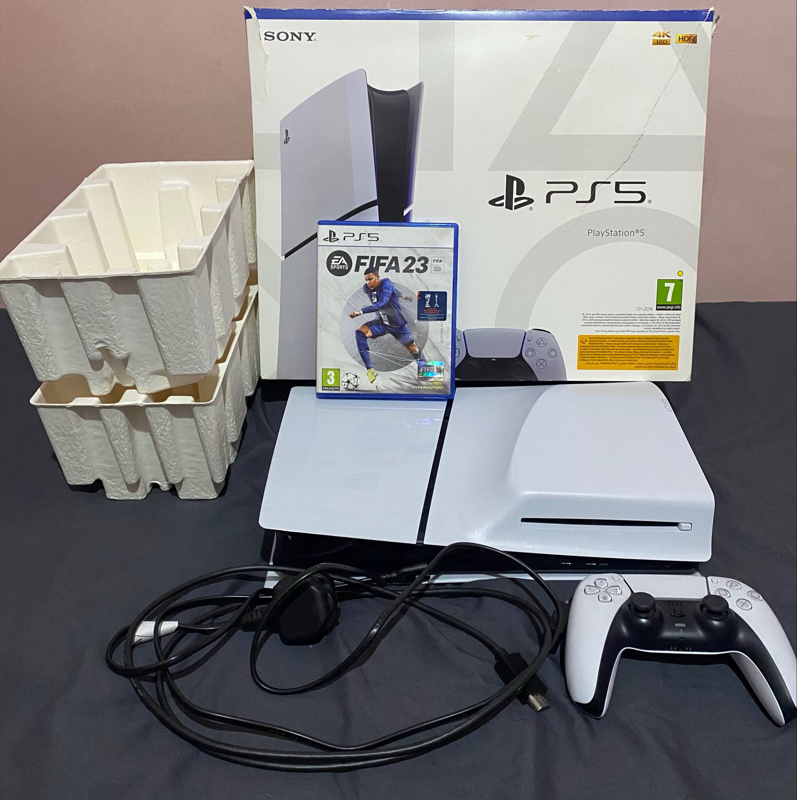 PlayStation 5 Slim с дисководом 1 TB + геймпад DualSense, FIFA 23