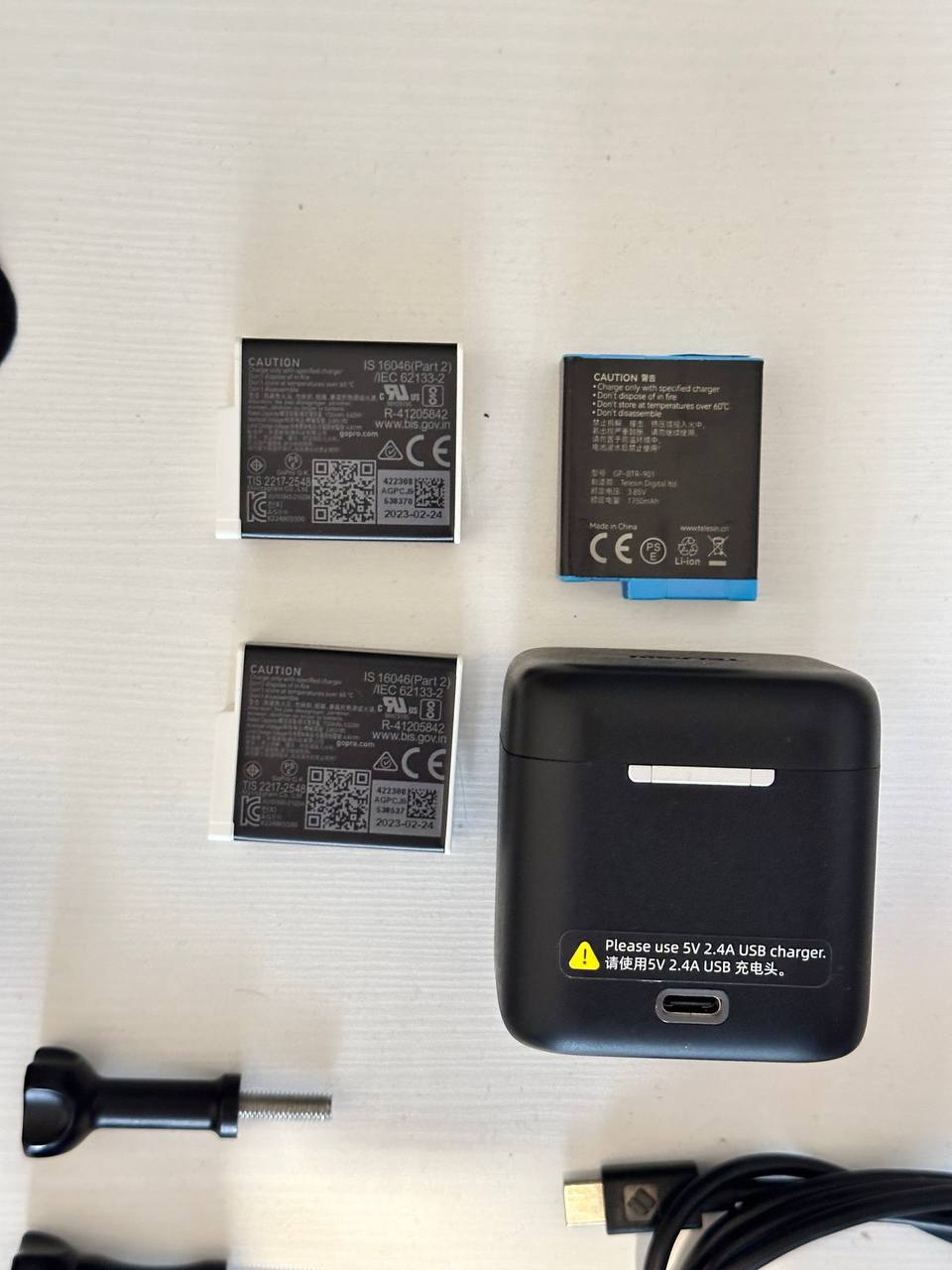 GoPro 11 Black с аксессуарами и SSD Samsung 512 ГБ