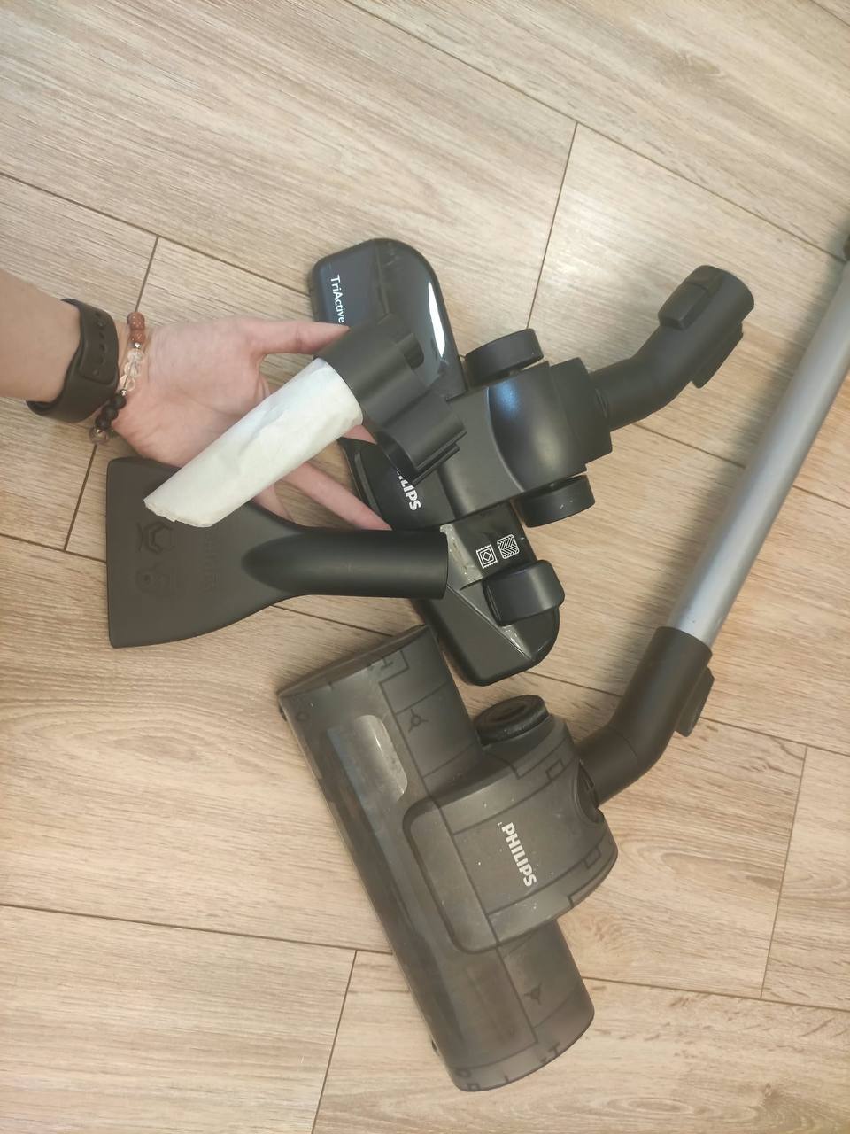 Пылесос Philips PowerCyclone 7