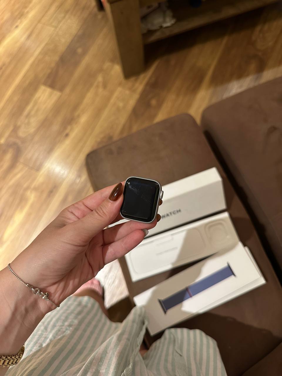 Apple Watch SE 2-го поколения 40 мм GPS