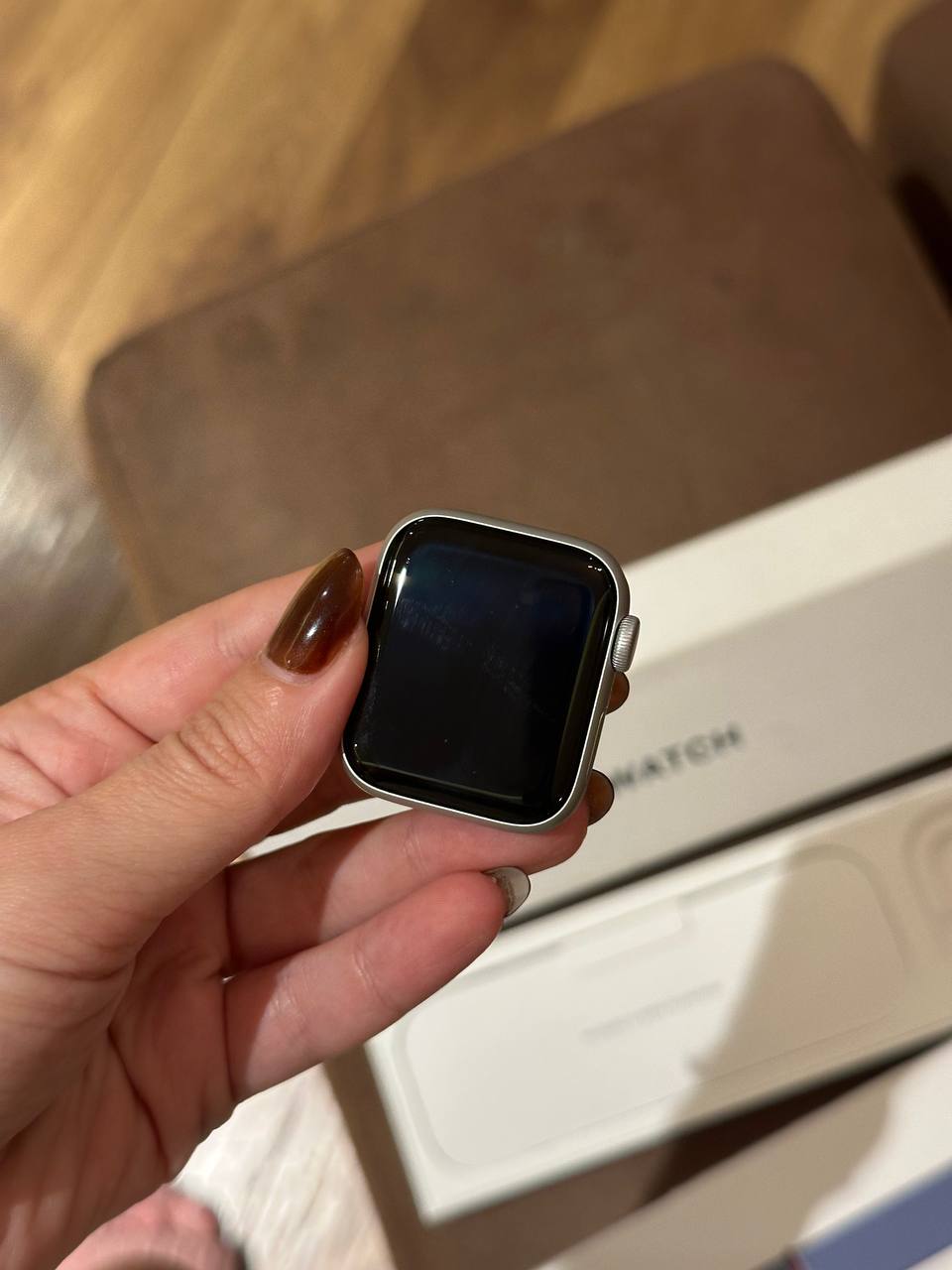Apple Watch SE 2-го поколения 40 мм GPS