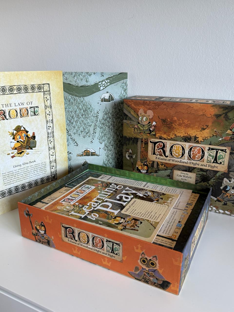 Настольная игра Root (английская версия, полный комплект)