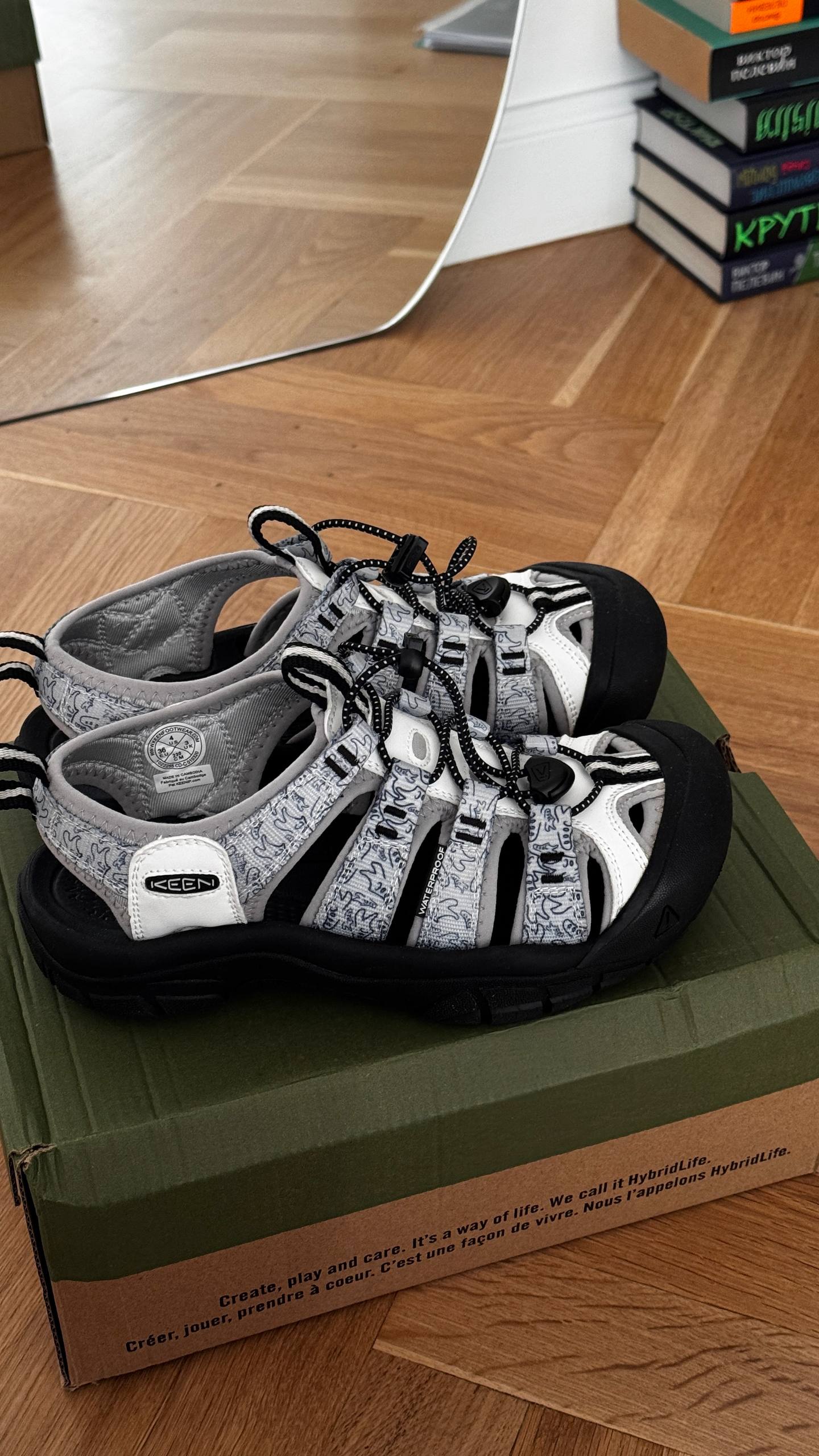 KEEN Newport H2 сандалии для хайкинга, размер 36-37