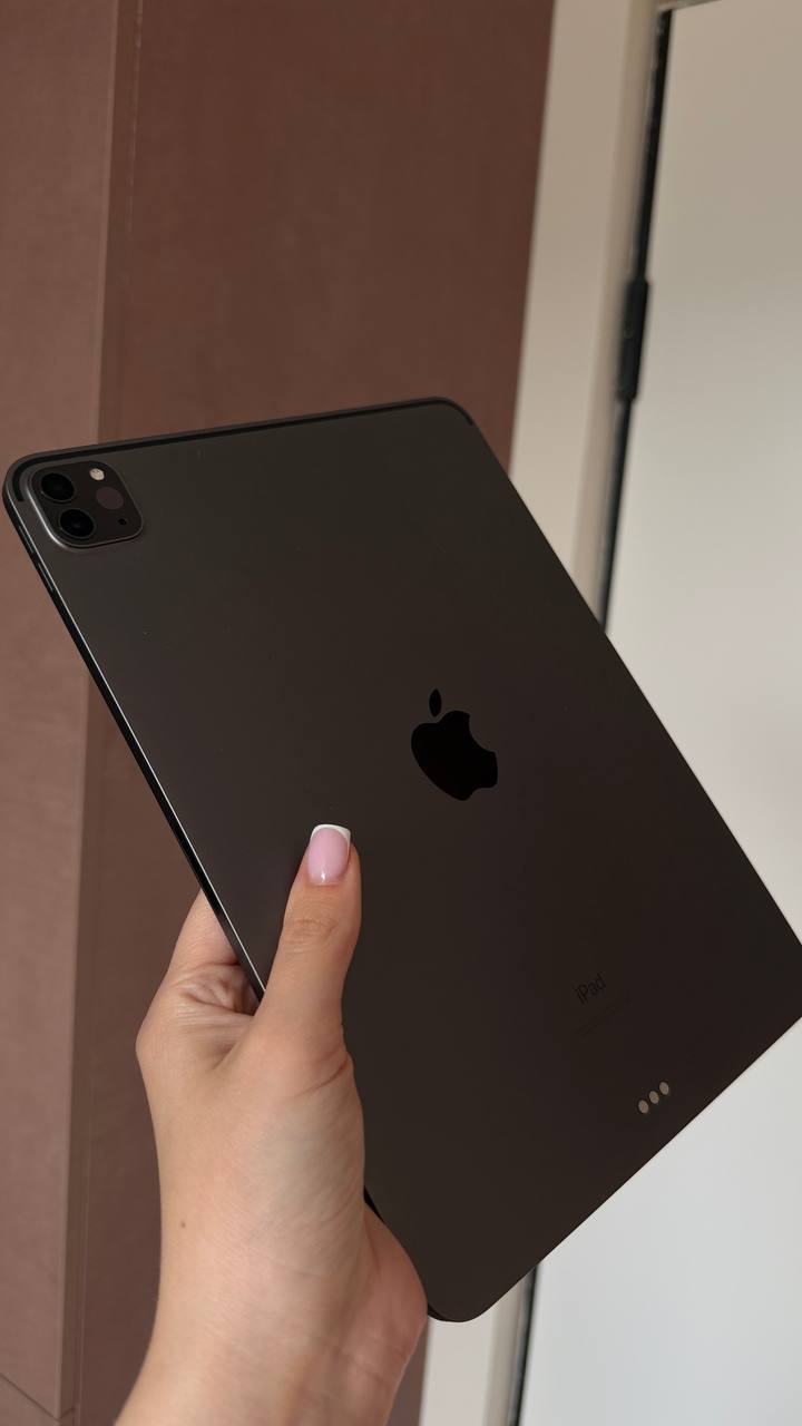 iPad Pro 11" (3-го поколения) 128 GB, чип M1