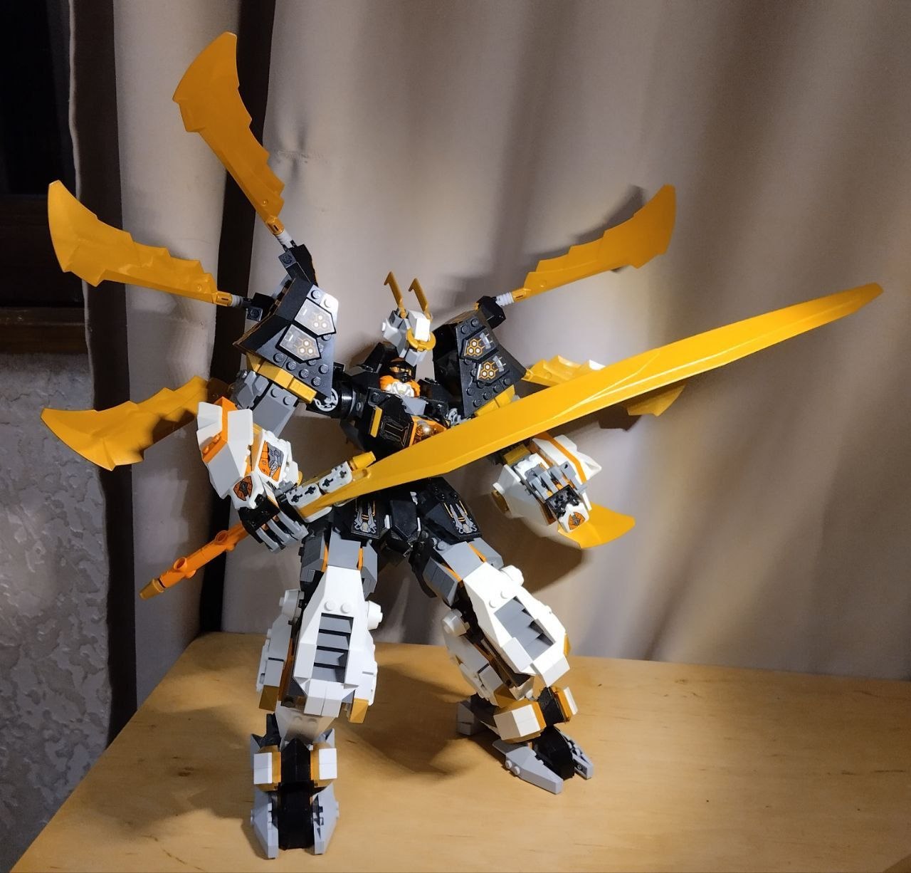 LEGO NINJAGO: Драконий мехатитан Коула (71821)