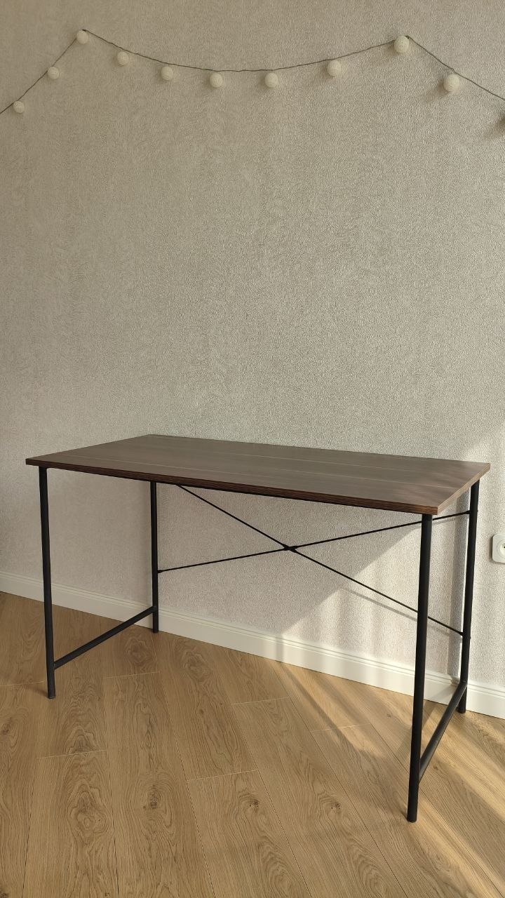 Рабочий стол 120×60×75 см