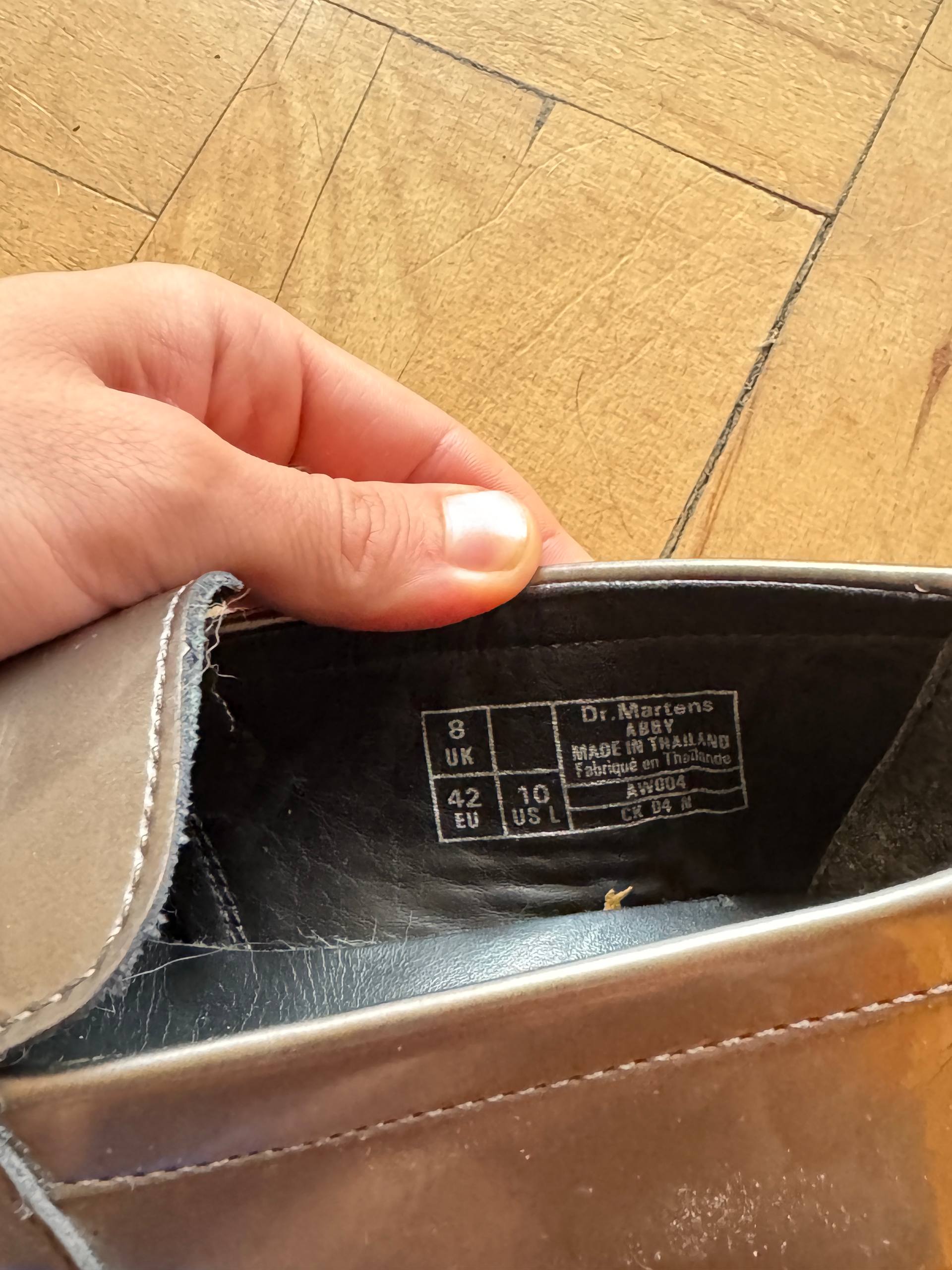 Лоферы Dr. Martens Abby, EU 42