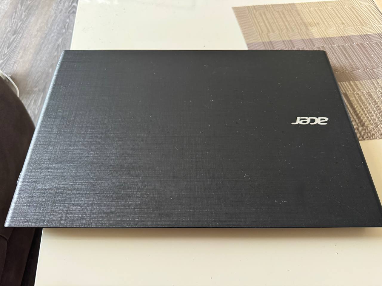 Ноутбук Acer Intel Core i3-5005U, 8GB RAM, SSD 250GB + HDD 500GB