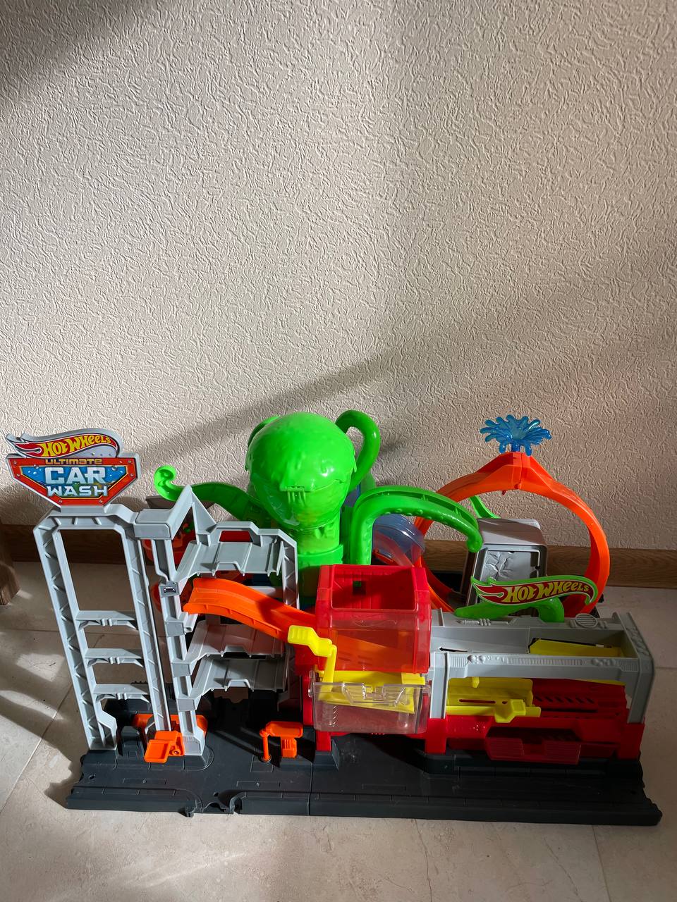 Игровой набор Hot Wheels Осьминог (трек)