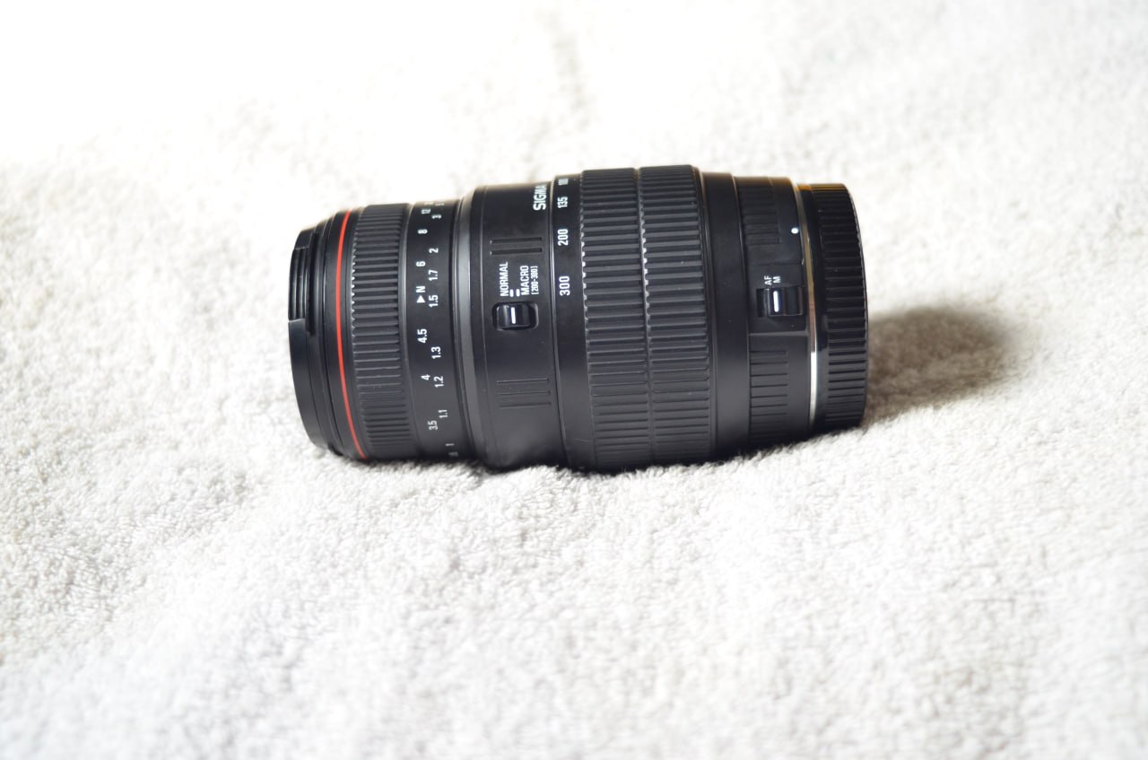 Sigma 70-300mm APO Macro Super объектив для Canon EF/EF-S