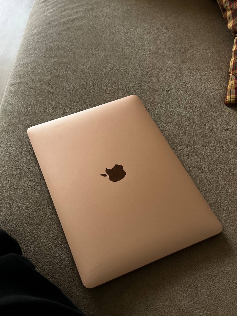 MacBook Air 2020 (Intel Core i3, 8 ГБ, 13.3")
