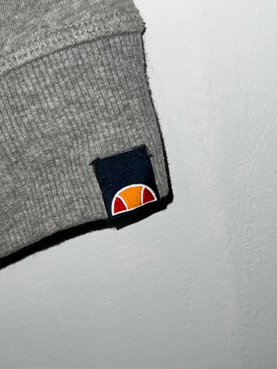 Свитшот Ellesse размер L